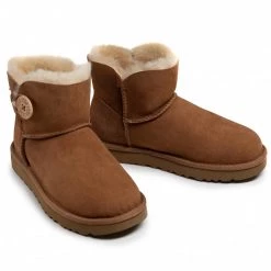 Femme Chaussures UGG - W Mini Bailey Button II 1016422 W/Che Marron -Promos Ugg Magasin 0000198904821 05 sw