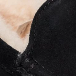 Homme Chaussons Ugg - M Ascot 1101110 M/Blk Noir 13 Homme Chaussons Ugg - M Ascot 1101110 M/Blk Noir -Promos Ugg Magasin 0000201685617 06 mf