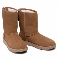 Femme Chaussures UGG - W Classic Short Logo Zip 1122672 Che Marron -Promos Ugg Magasin 0000208955232 04 ks