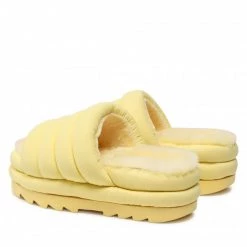Femme Mules / Sandales De Bain UGG - W Maxi Slide 1126377 Bpdd Jaune 10 Femme Mules / Sandales De Bain UGG - W Maxi Slide 1126377 Bpdd Jaune -Promos Ugg Magasin 03 0000300315750 rz