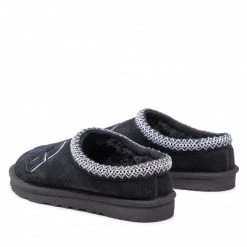 Homme Chaussons Ugg - M Tasman Graphic Shadow 1129140 Blk Noir -Promos Ugg Magasin 04 0000300318041 mf